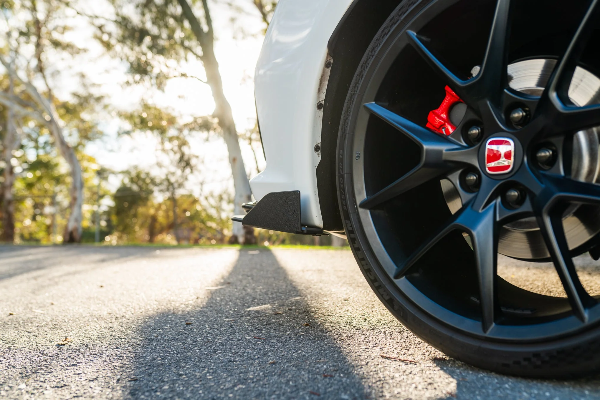 FL5 Civic Type R Rear Spat Winglets - Image 10