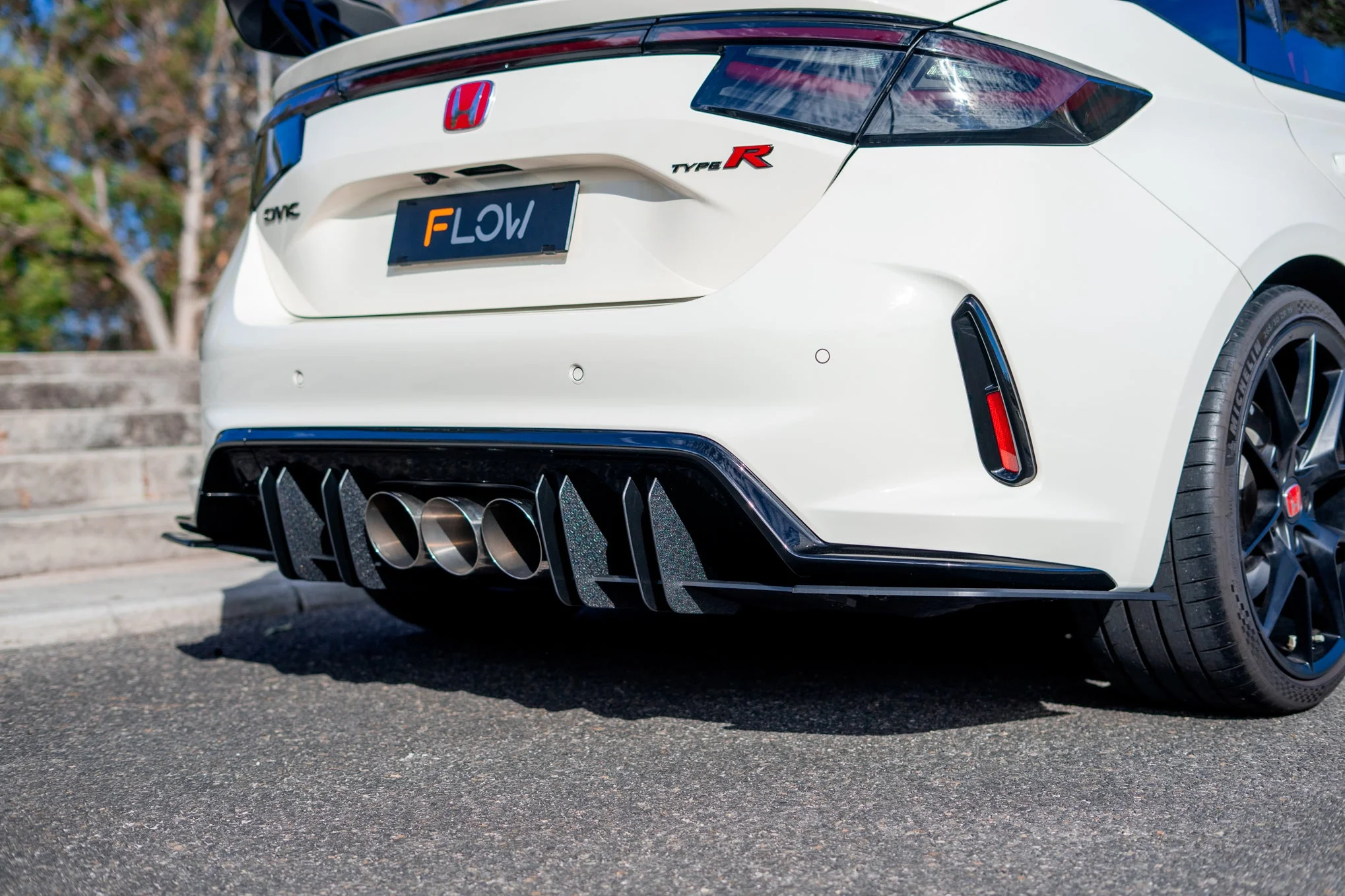 FL5 Civic Type R Rear Spats - Image 14