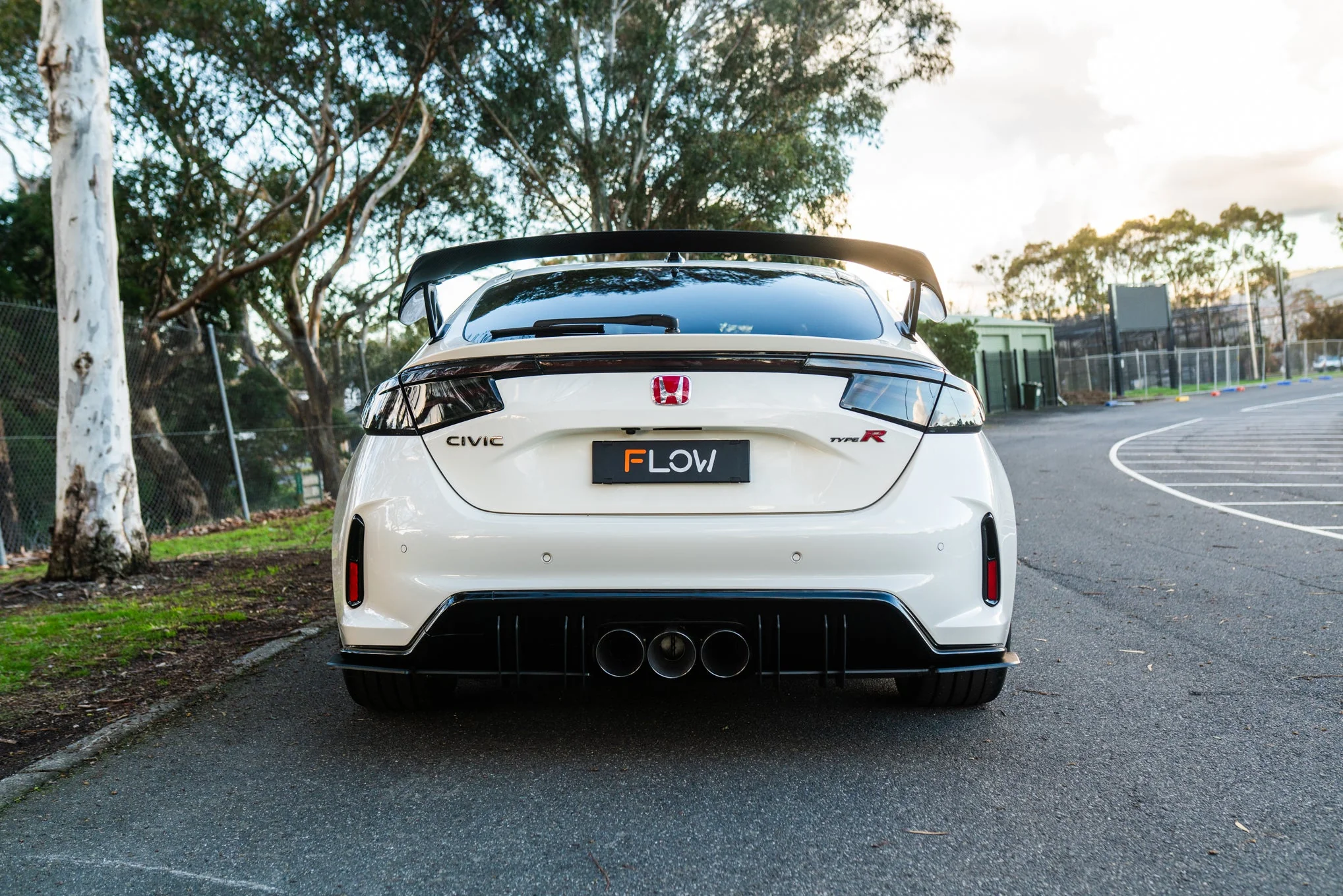 FL5 Civic Type R Rear Spats - Image 18