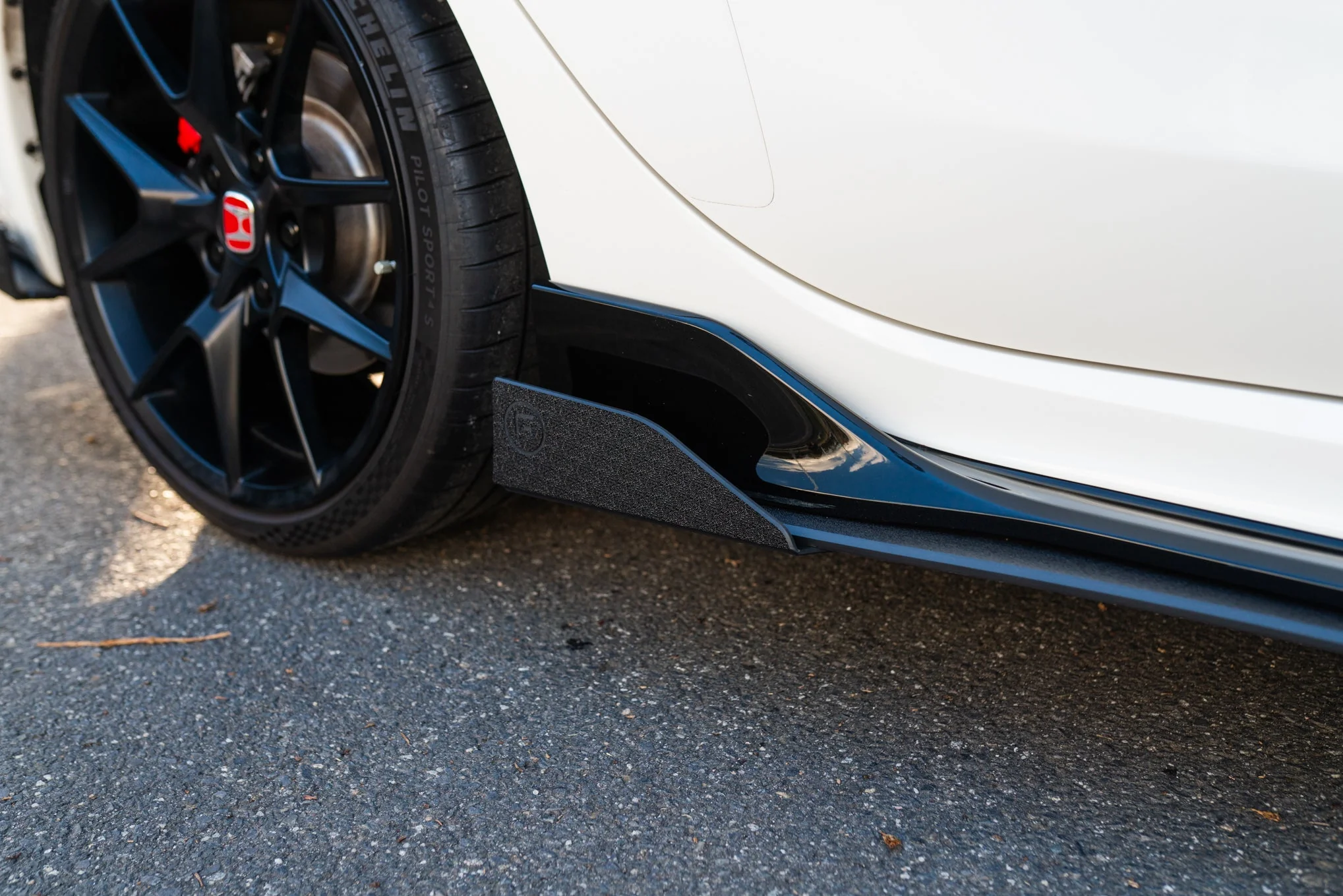 FL5 Civic Type R Side Skirt Splitter Winglets - Image 7