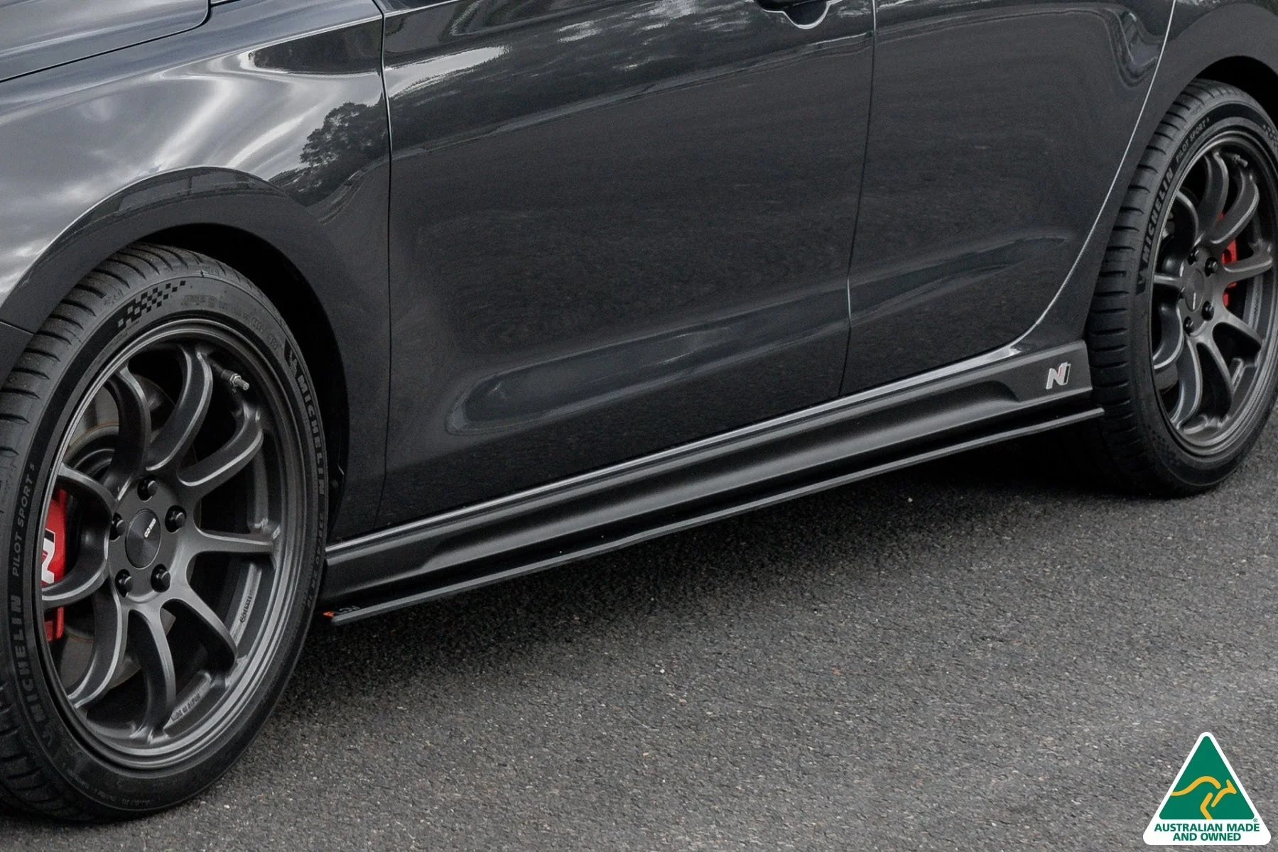 Flow Designs i30N Fastback PD FL (2022+) Side Skirt Splitters [GLOSS BLACK] - Pair - Image 4