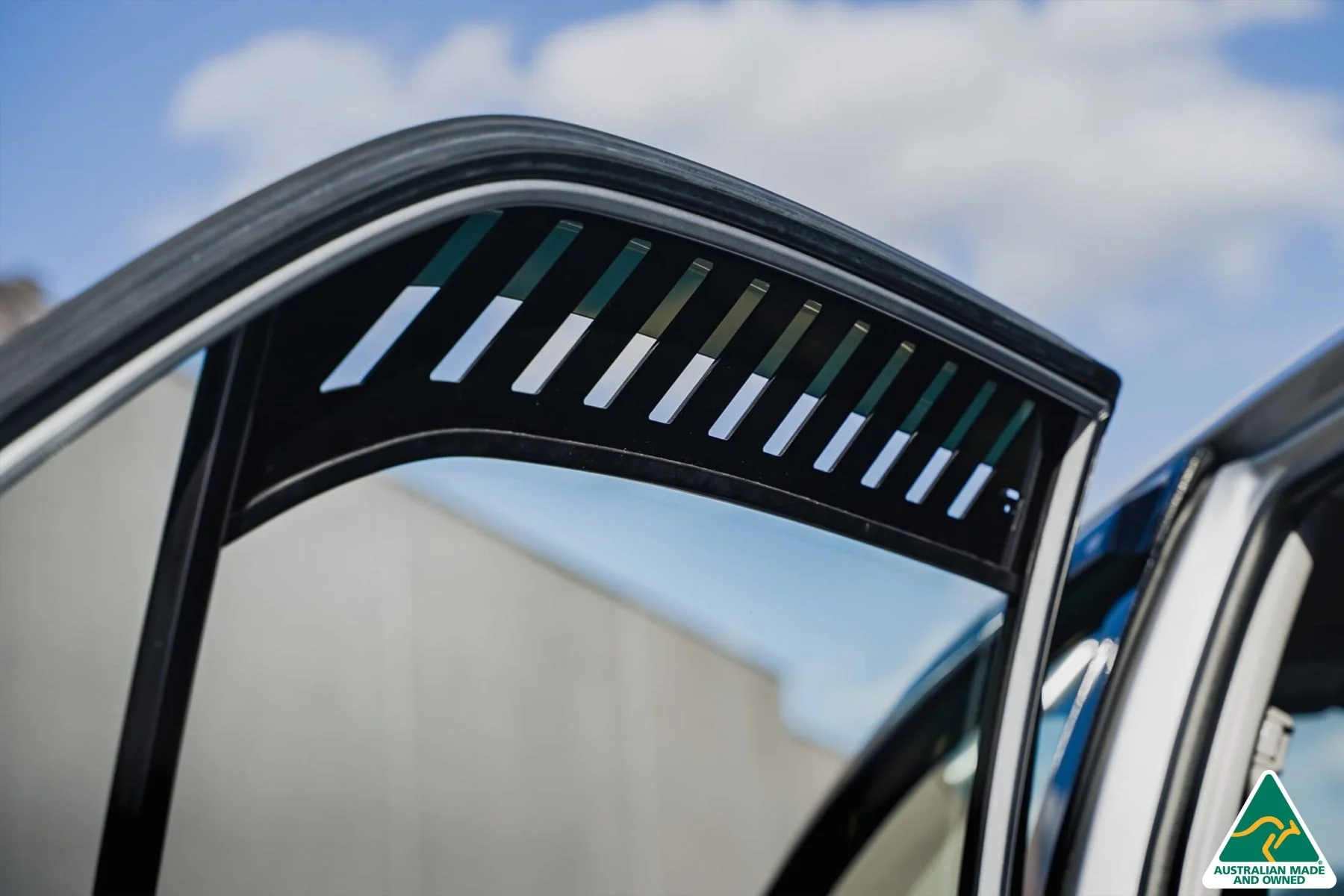 Lancer Evolution 7/8/9 Window Vents - Image 9