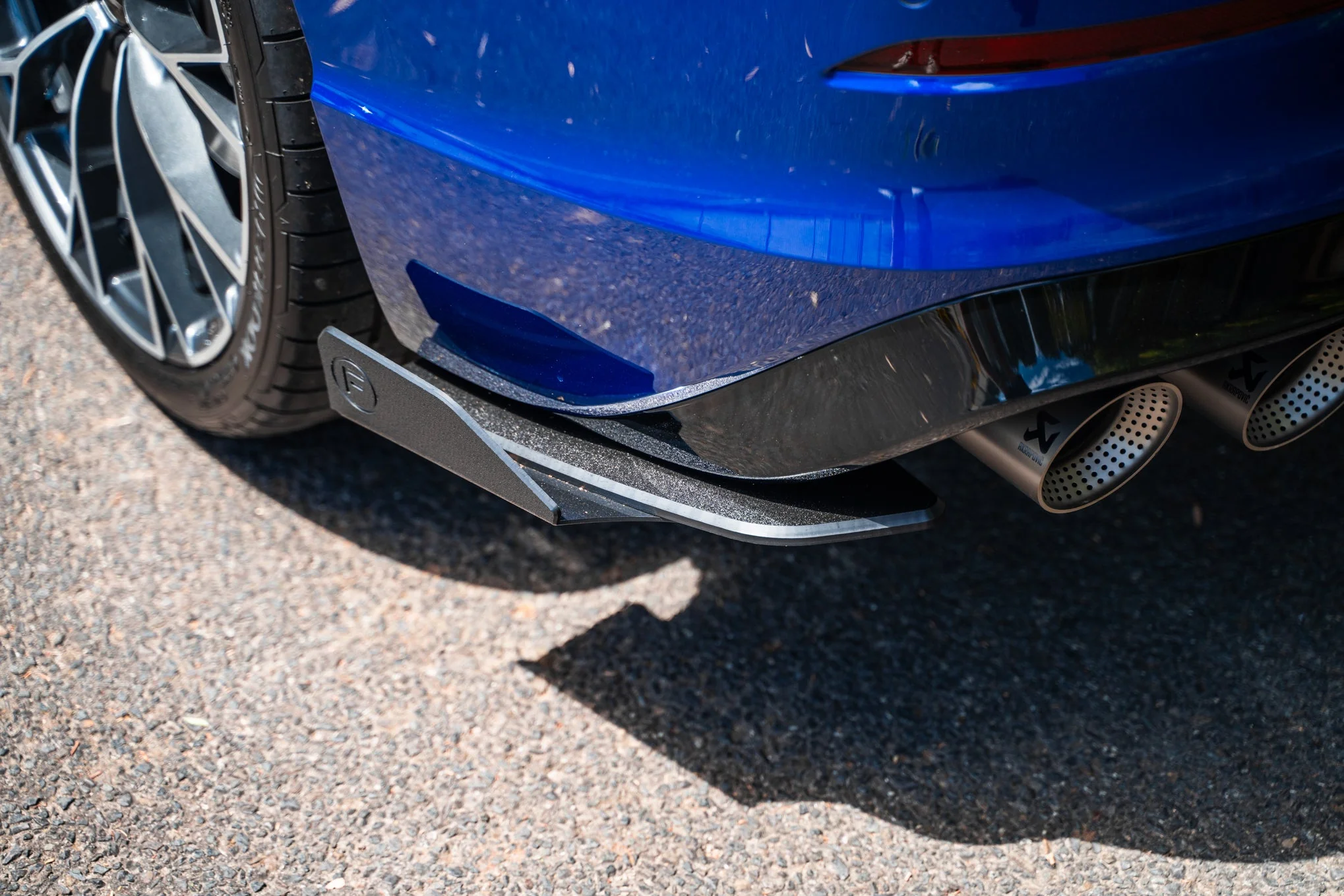 MK8.5 Golf R Rear Spat Winglets - Image 4