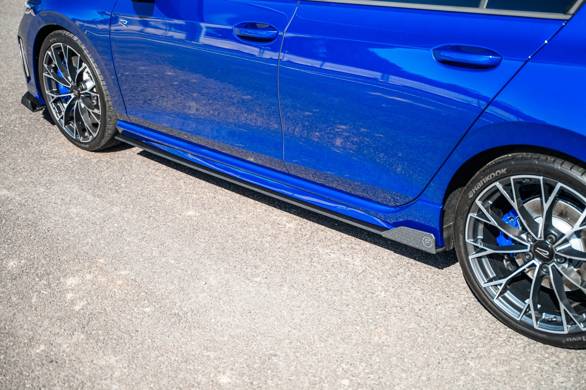 MK8.5 Golf R Side Skirt Splitter Winglets - Image 9