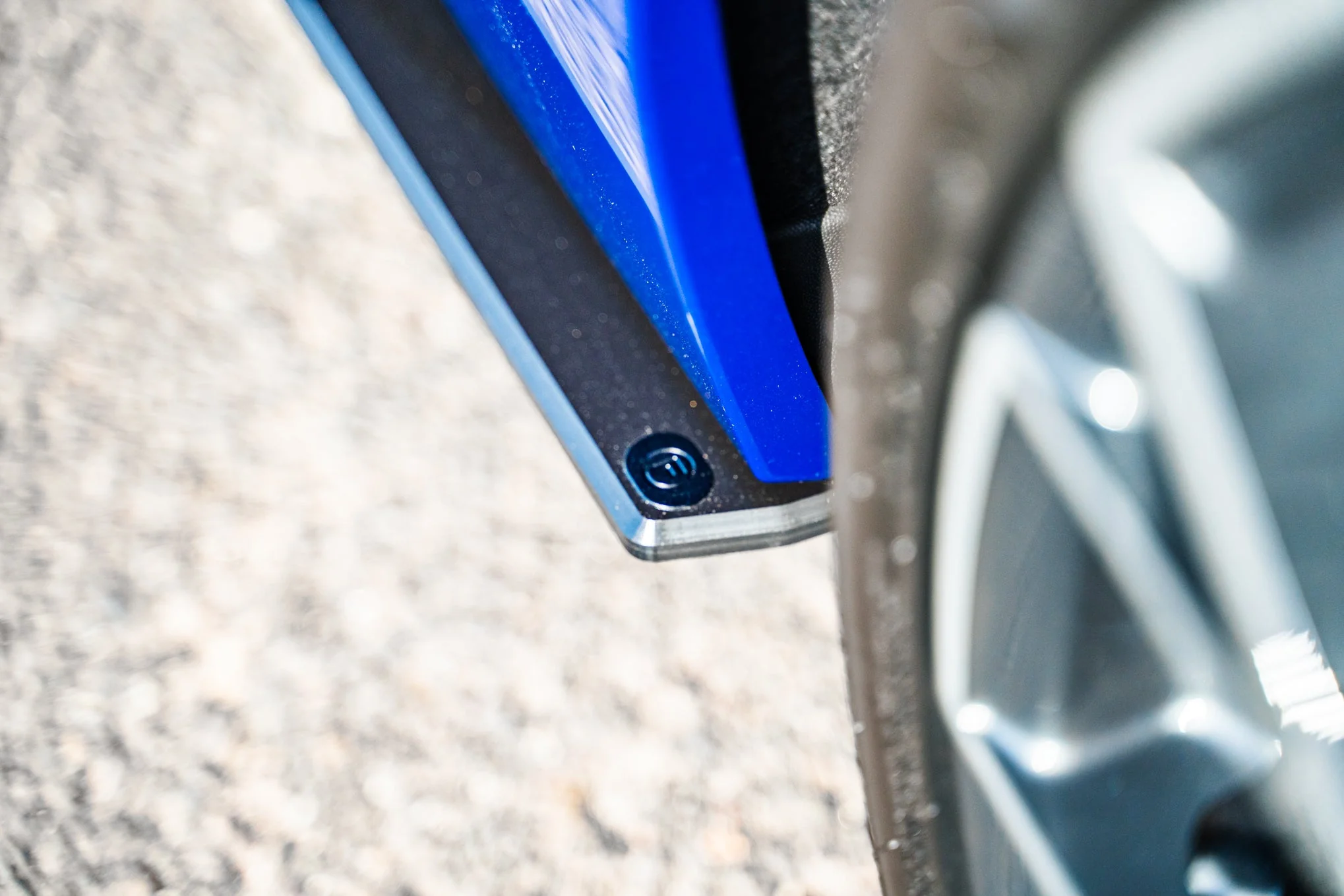 MK8.5 Golf R Side Skirt Splitters - Image 14