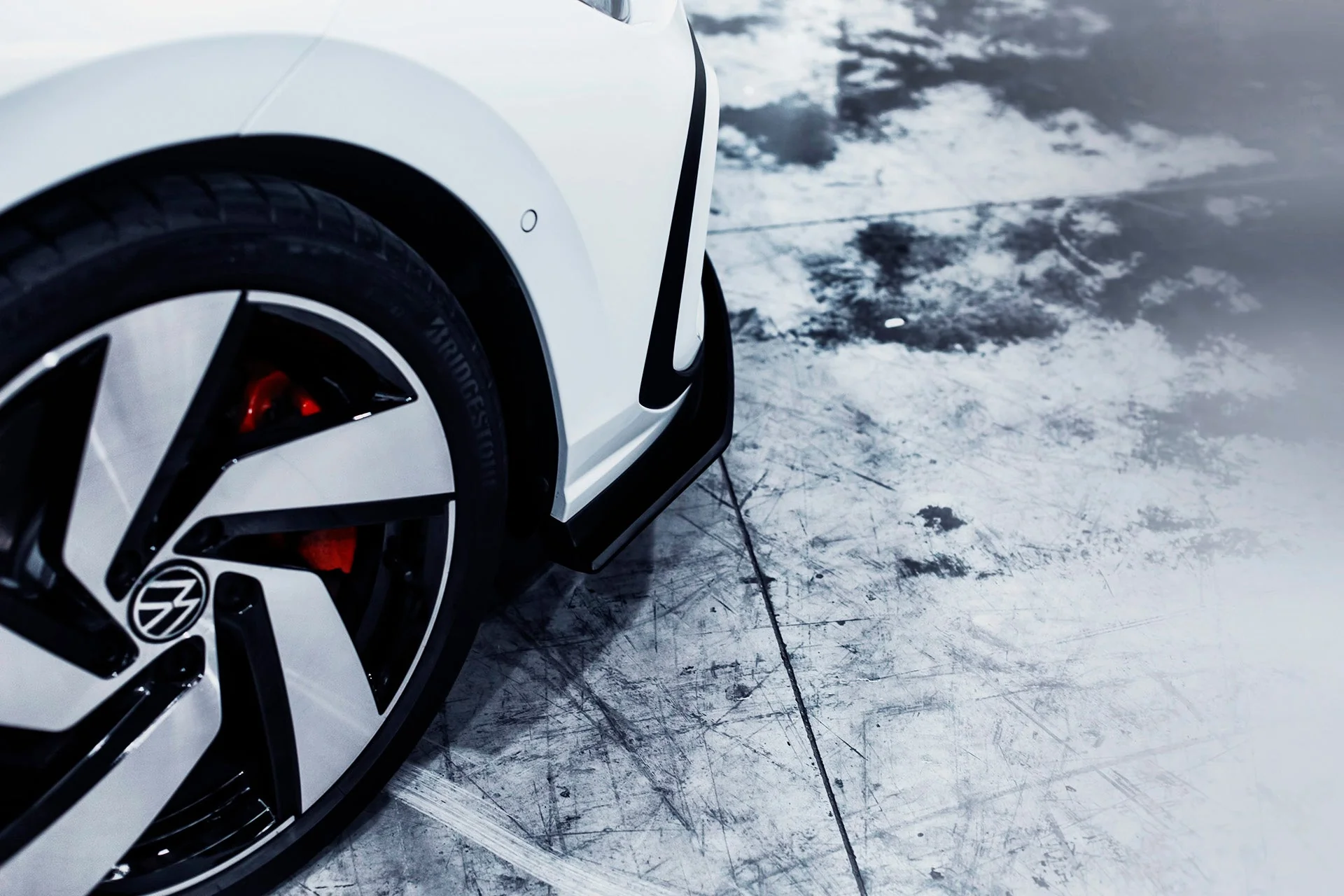 MK8 Golf GTI Front Lip Splitter & Bumper Reinforcement Plate - Image 7