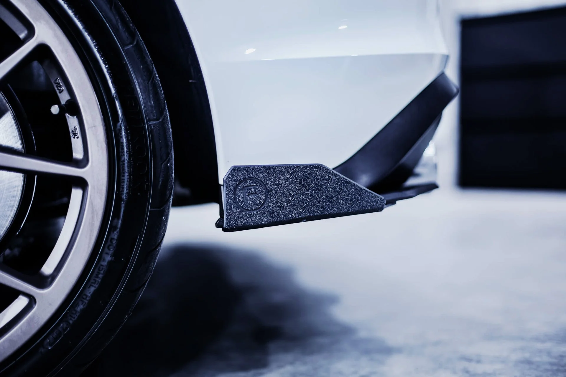 MK8 Golf GTI Rear Spats - Image 10