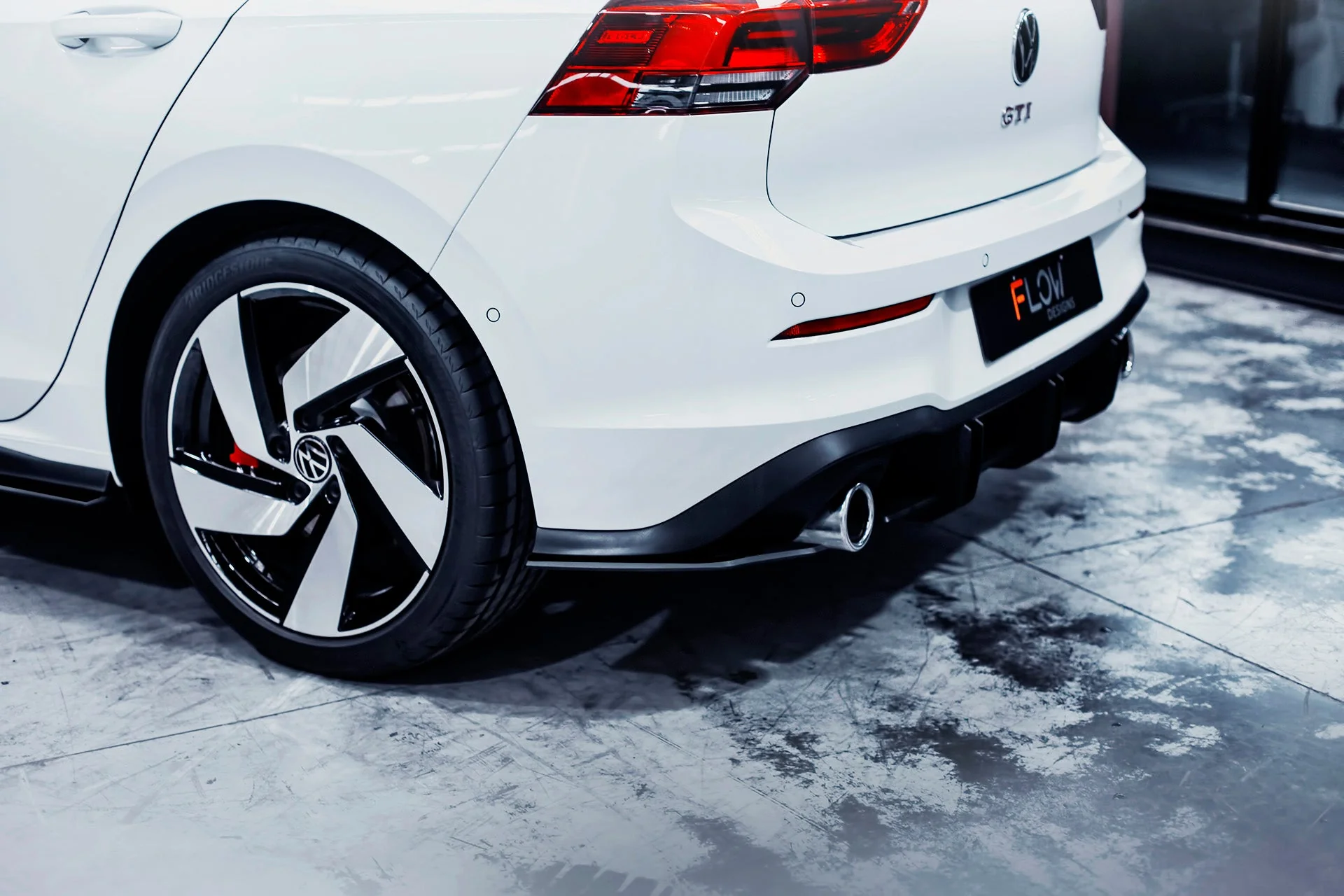 MK8 Golf GTI Rear Spats - Image 8
