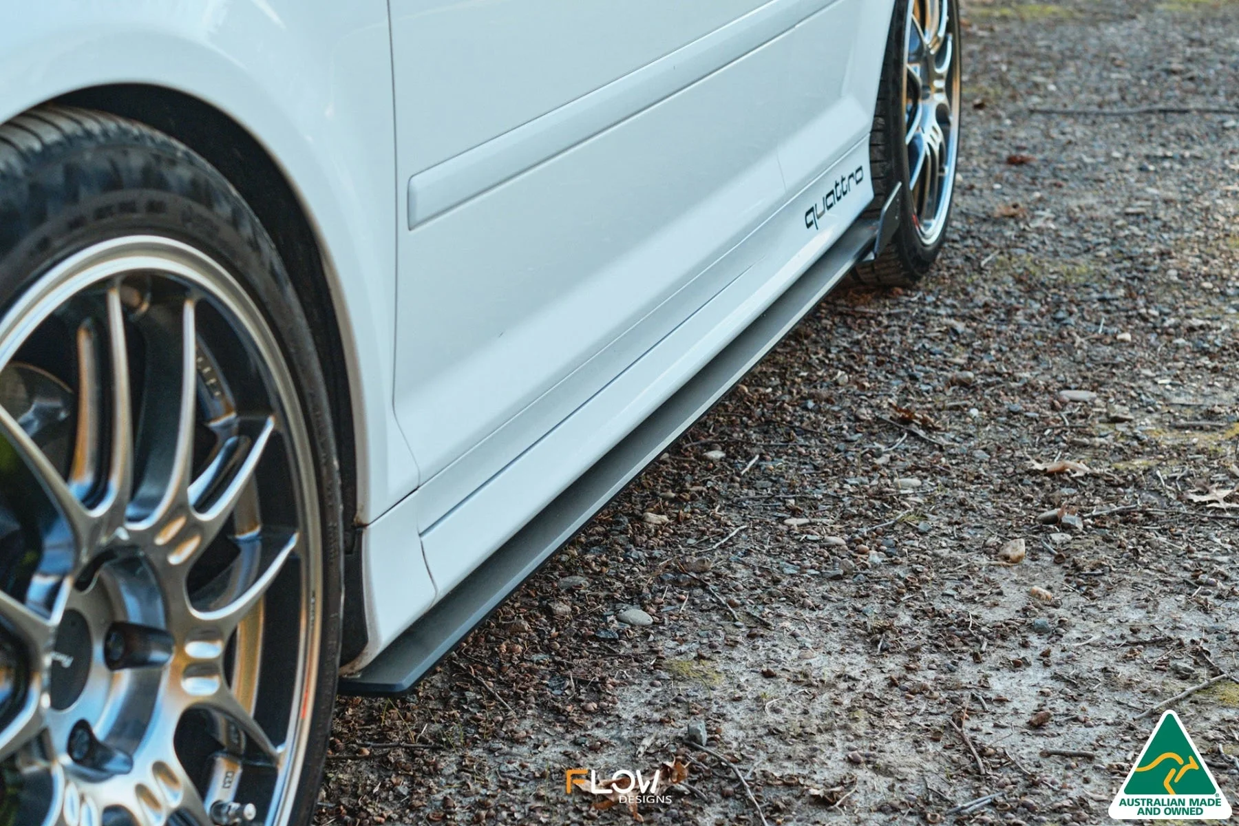 S3 8P Hatch (PFL) Side Skirt Splitter Winglets - Image 4