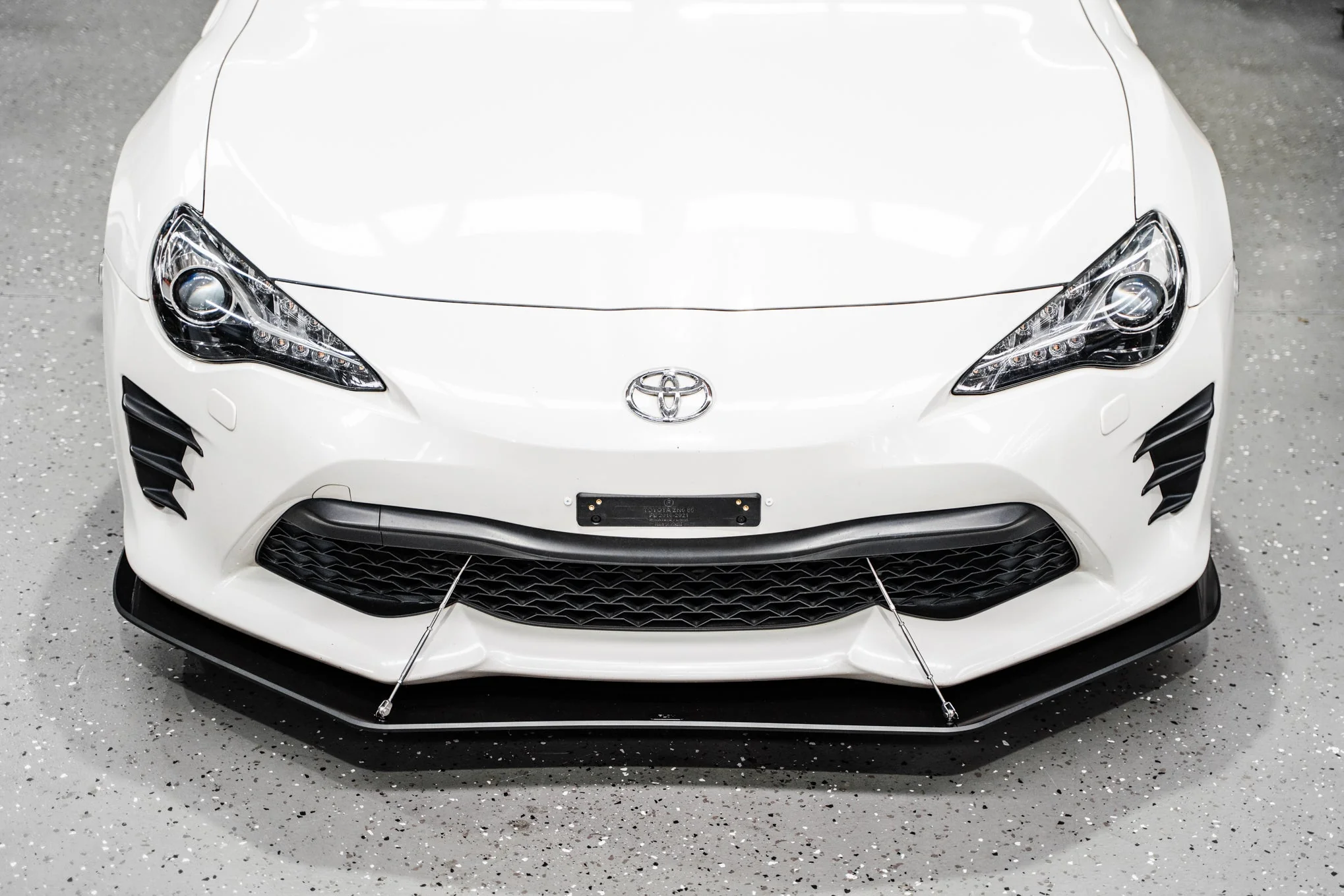 Toyota 86 (Facelift) Front Lip Splitter V2 (With Support Rods) - Image 4
