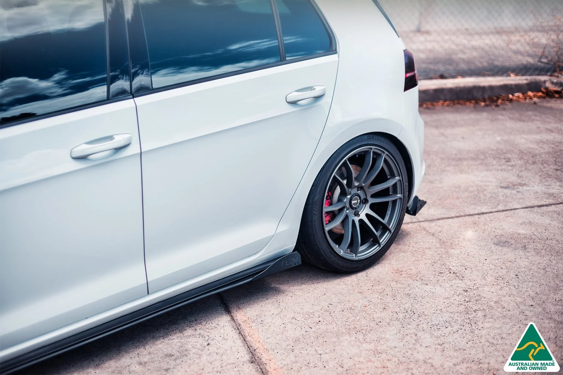 MK7 Golf GTI Side Skirt Splitters V3 - Image 4